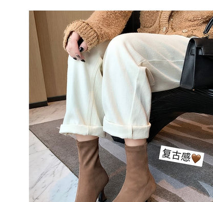 Pointed Kitten Heel Boots