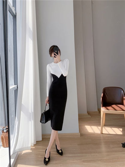 Long-Sleeve Crew Neck Two Tone Knit Midi Sheath Dress