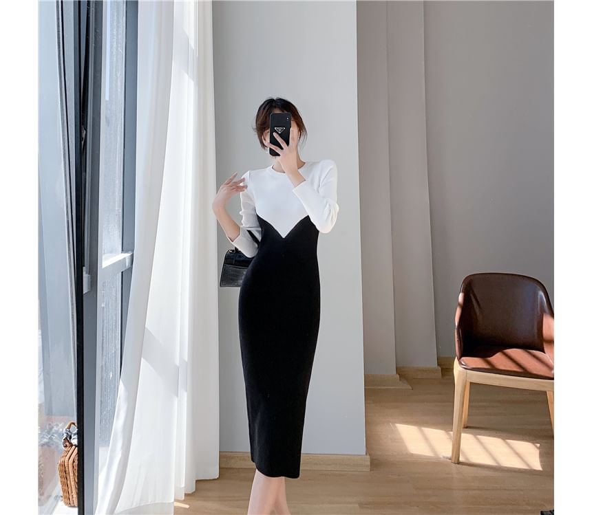 Long-Sleeve Crew Neck Two Tone Knit Midi Sheath Dress