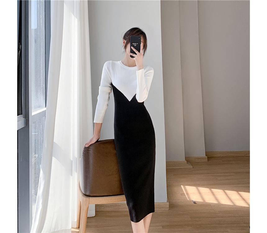 Long-Sleeve Crew Neck Two Tone Knit Midi Sheath Dress