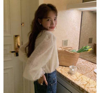 V-Neck Scallop Trim Blouse