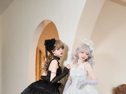 Spaghettiträger, V-Ausschnitt, Rüschenbesatz, gestuftes A-Linien-Kleid / Handschuhe / Set