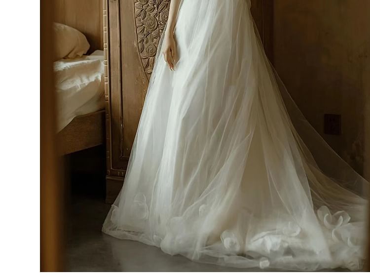 Spaghetti Strap Plain Flower Detail Mesh A-Line Wedding Gown