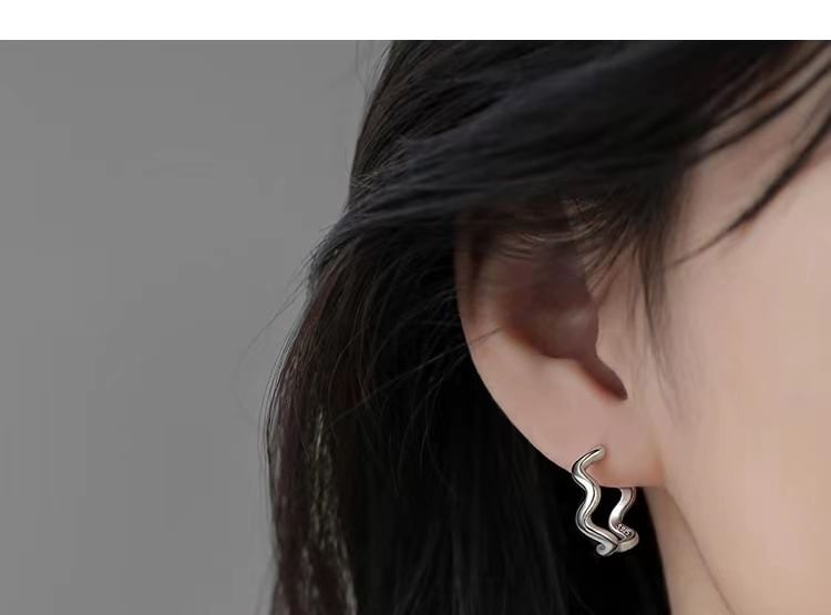 Wavy Alloy Hoop Earring