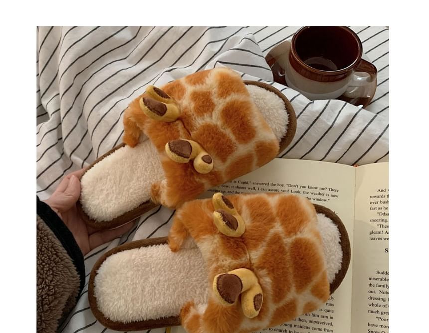 Giraffe Home Slippers