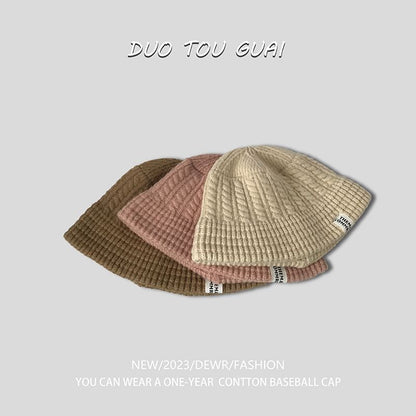 Lettering Applique Knit Bucket Hat