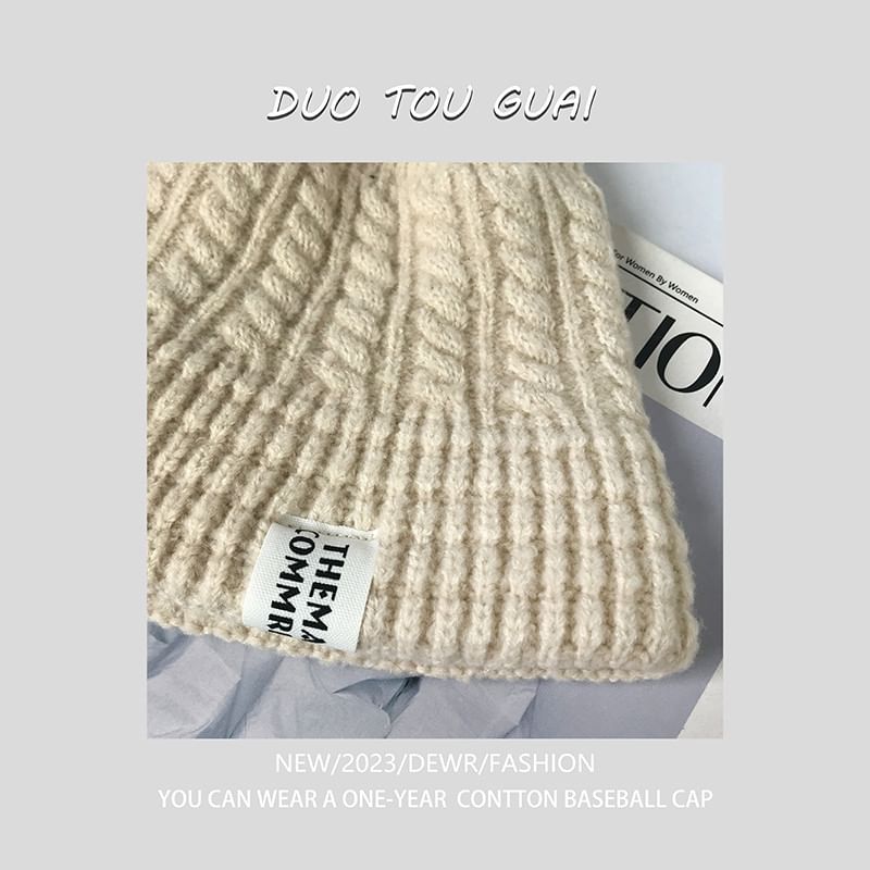 Lettering Applique Knit Bucket Hat