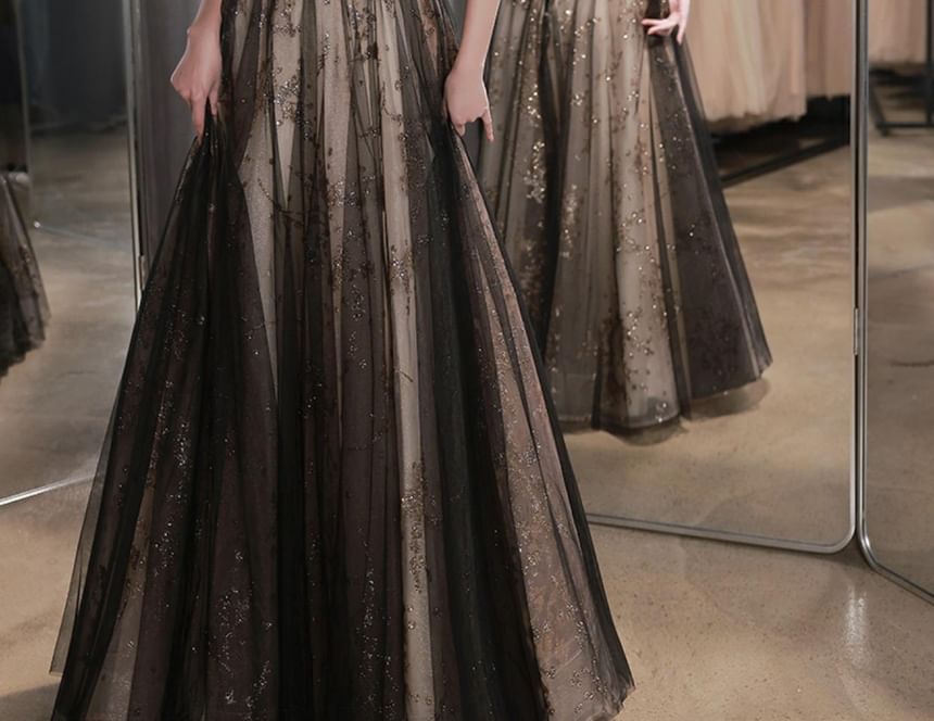 Short-Sleeve Floral Embroidered Velvet Panel Mesh A-Line Evening Gown