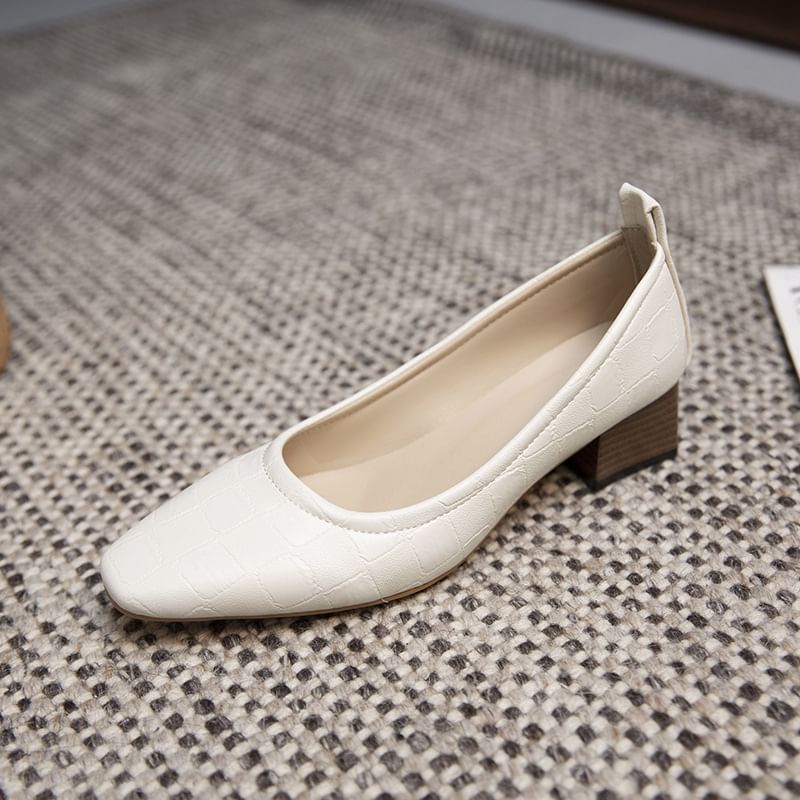 Square Toe Crocodile Grain Pumps