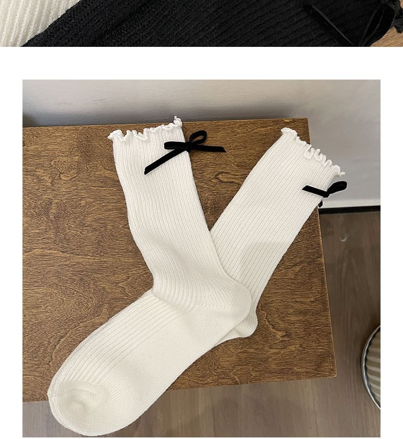 Bow Lettuce Edge Socks