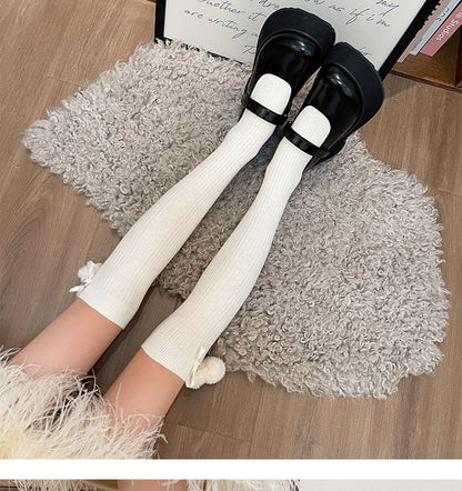 Pom Pom Knee High Socks / Over