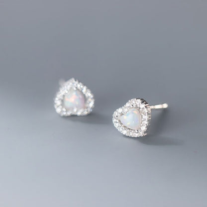 Heart Rhinestone Ear Stud