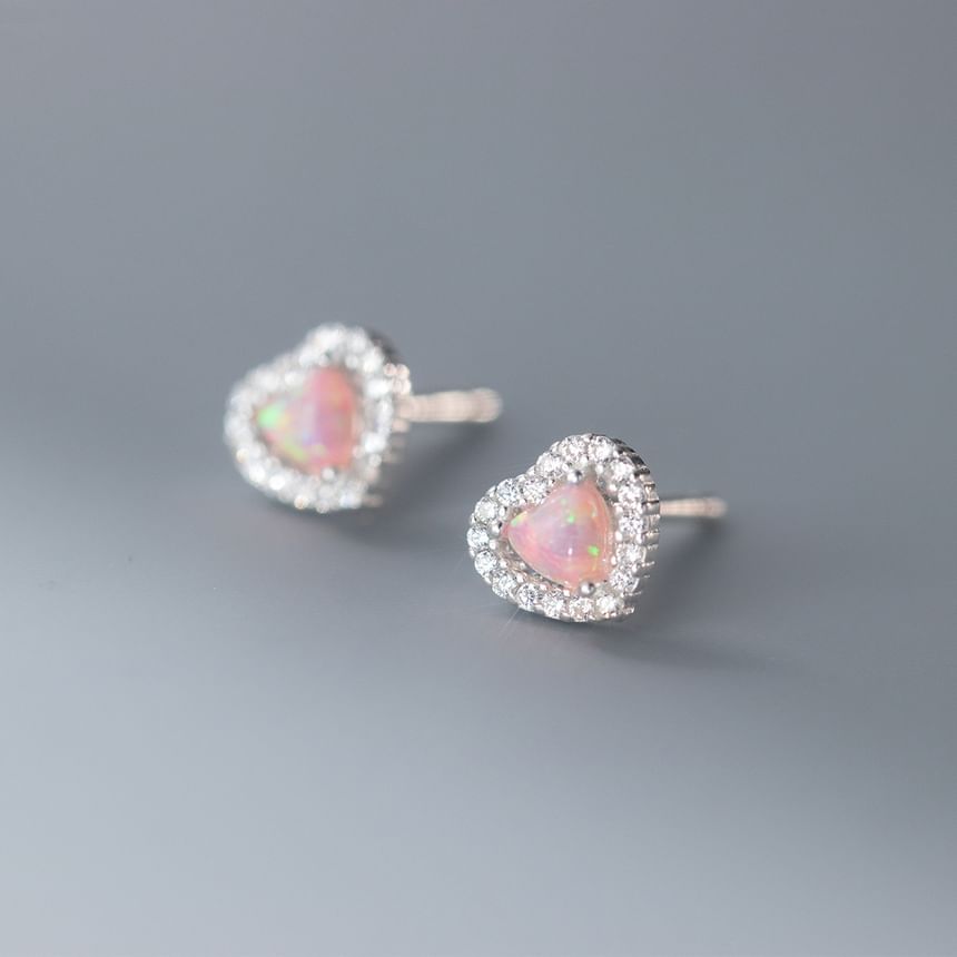 Heart Rhinestone Ear Stud