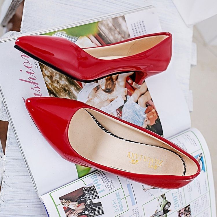 Pointed Kitten Heel Pumps