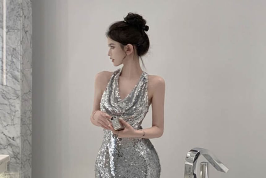 Halter Neck  Plain Sequin Mermaid  Evening Gown