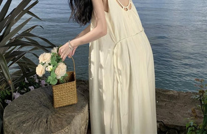 Spaghetti Strap Scoop Neck Plain Open Back Maxi A-Line Dress