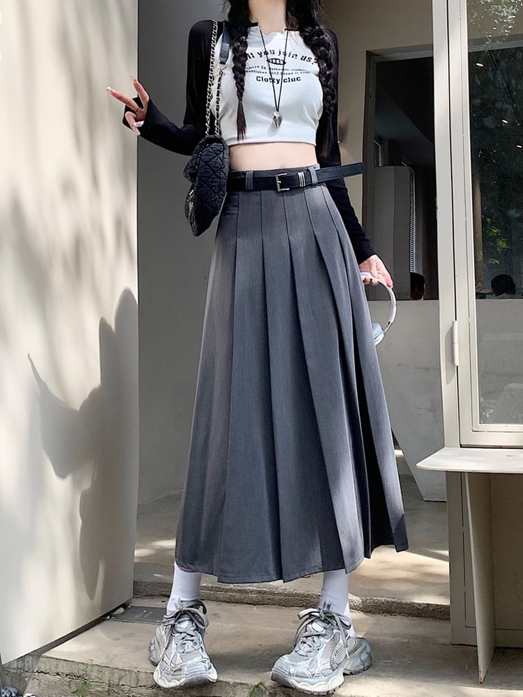 High-Rise Belted A-Line Pleated Skirt Ensemble