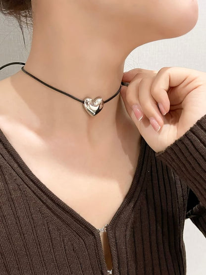 Heart Cord Choker