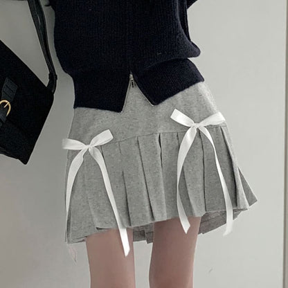 Mini Ribbon-Trimmed Low-Rise Pleated Skirt