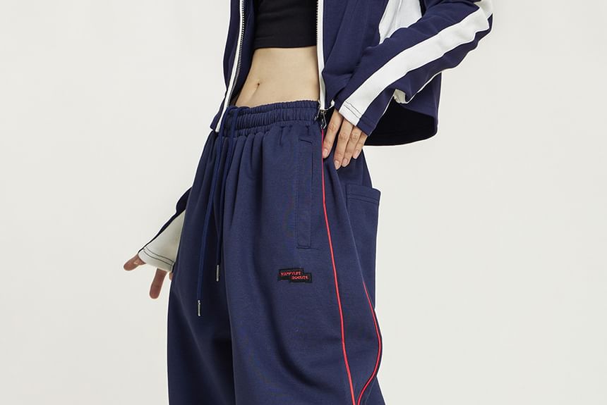 Low Rise Striped Loose-Fit Wide-Leg Sweatpants
