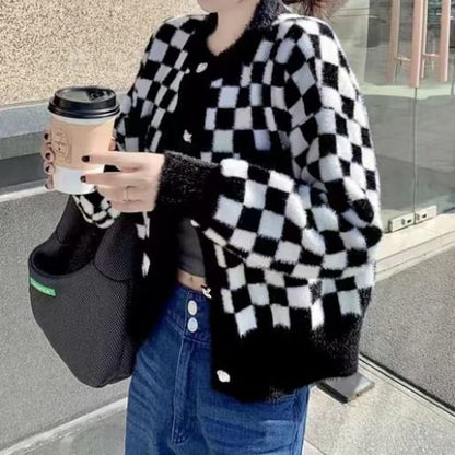 Crew Neck Checkerboard Cardigan