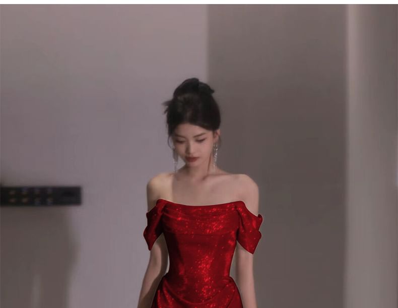 Off-Shoulder Plain Glitter A-Line Evening Gown
