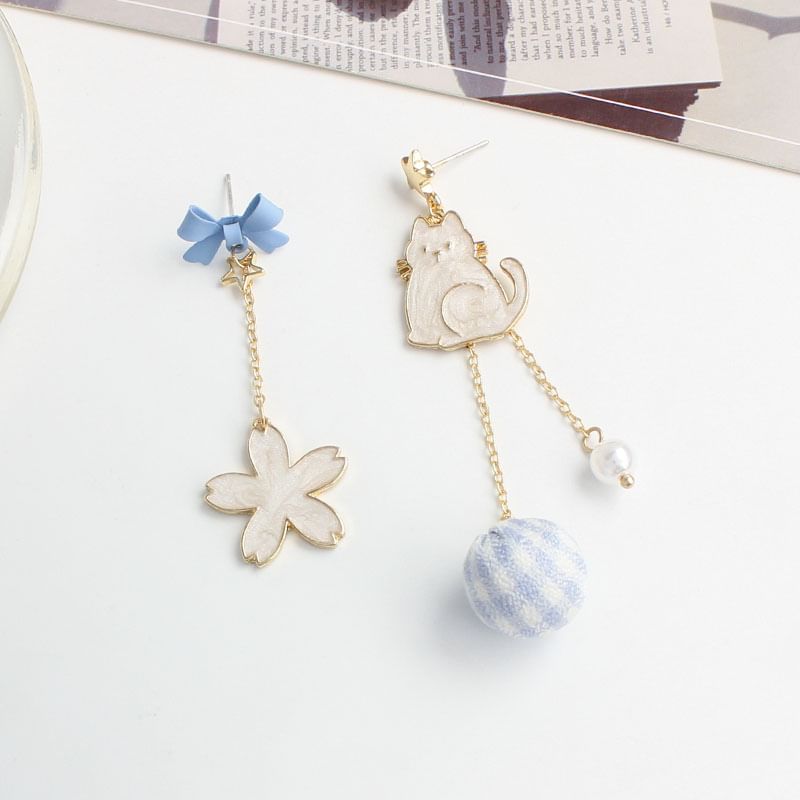 Cat Floral Asymmetrical Alloy Dangle Earring