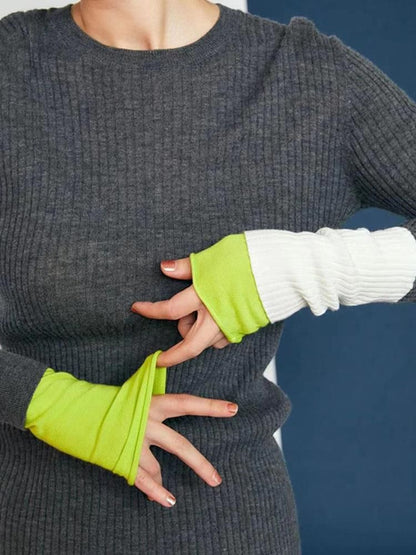 Long-Sleeve Crew Neck Two Tone Knit Top