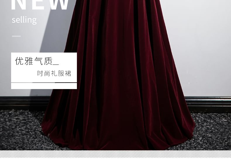 A-Line Neck Gown Halter Velvet Evening