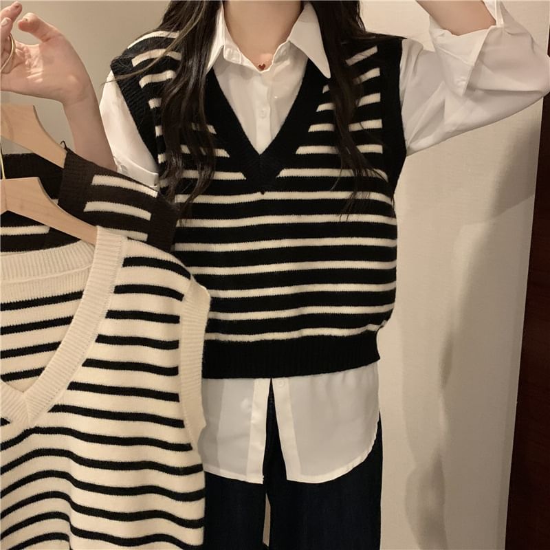 Vest V-Neck Striped Knit