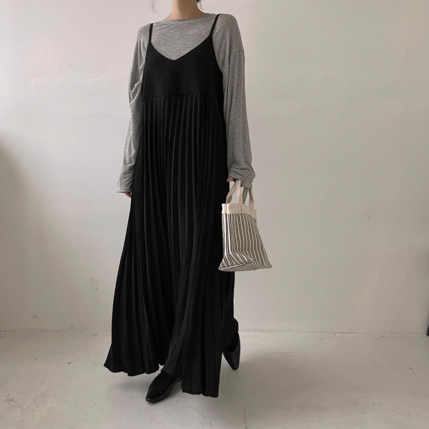 V-Neck Pleated A-Line Maxi with Thin Straps
