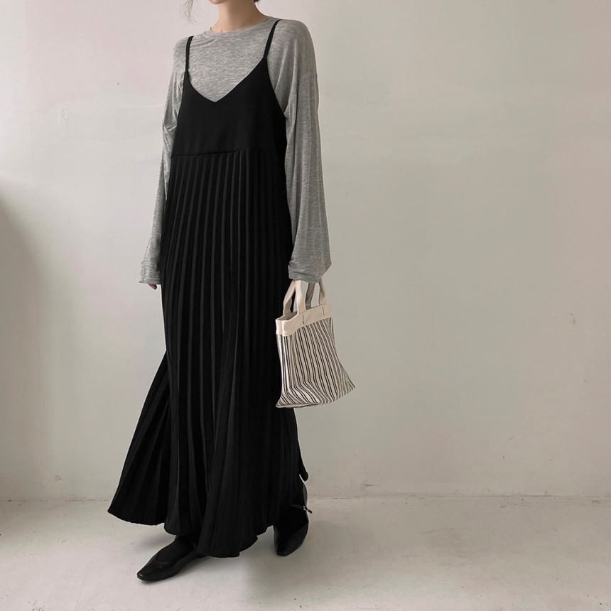 V-Neck Pleated A-Line Maxi with Thin Straps