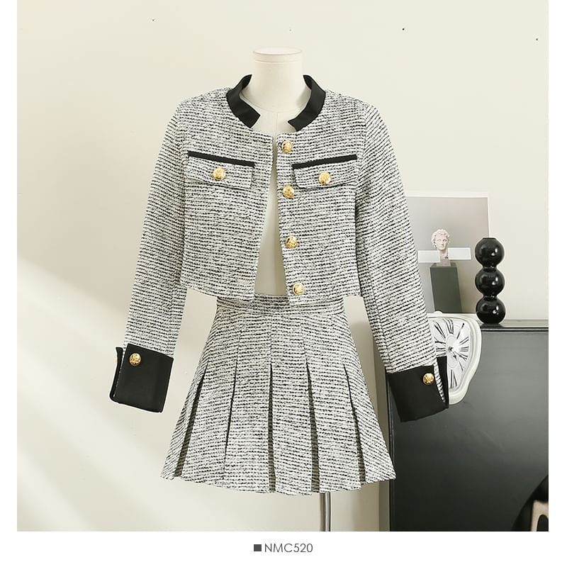 Chic Tweed Jacket and Pleated Skirt Combo