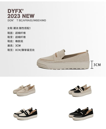 Contrast Trim Platform Slip-Ons