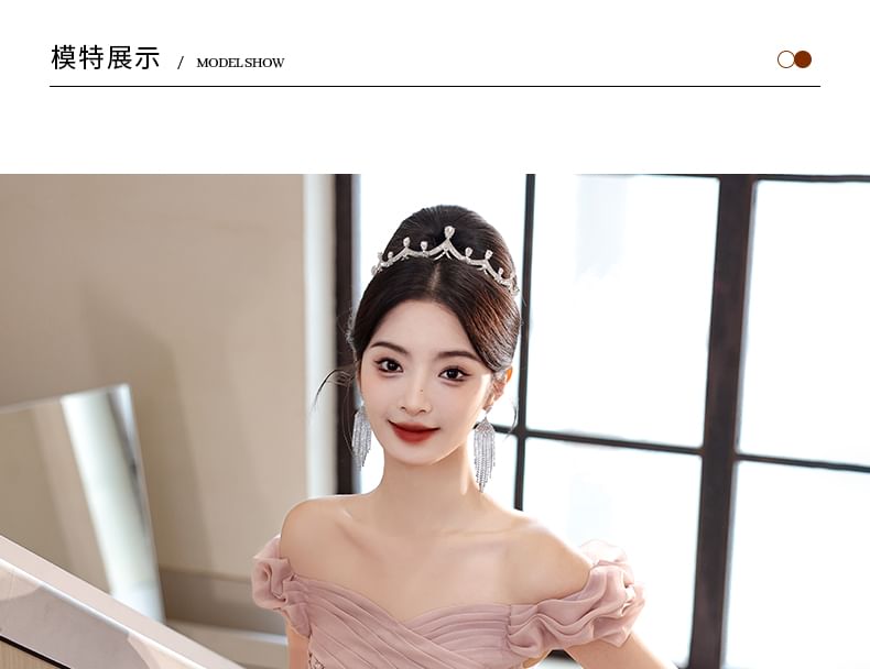 Short-Sleeve Off Shoulder Butterfly Patterned Floral Applique Ruched Mesh A-Line Evening Gown