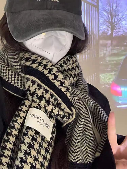 Houndstooth Knit Scarf