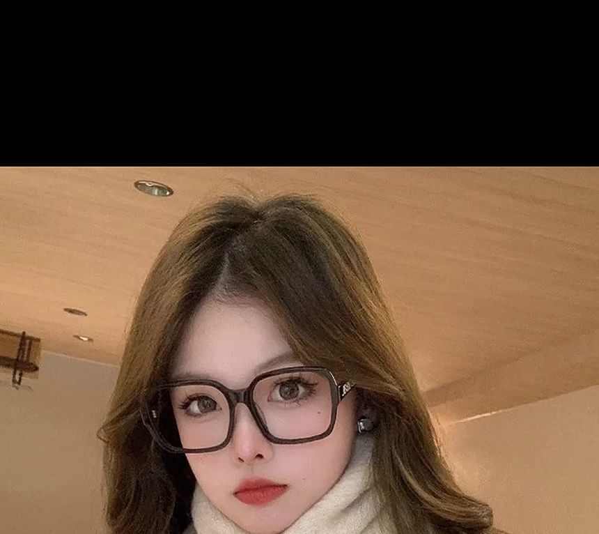 Embroidered Lettering Knit Scarf