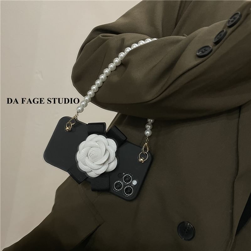 Faux Floral Pearl Case Phone Strap