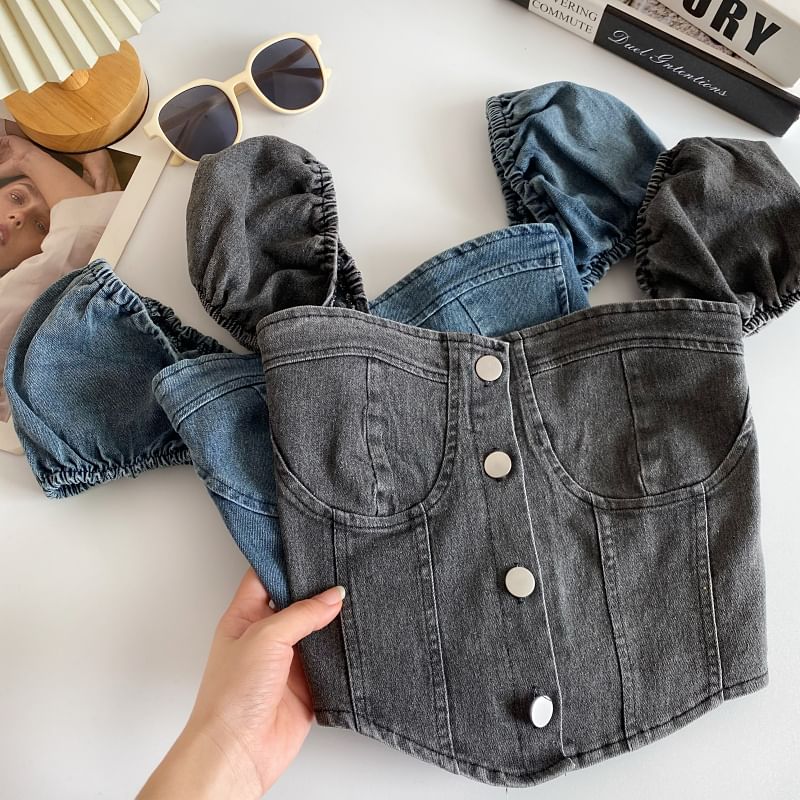 Crop Top aus gewaschenem Denim mit Puffärmeln und Knopfleiste