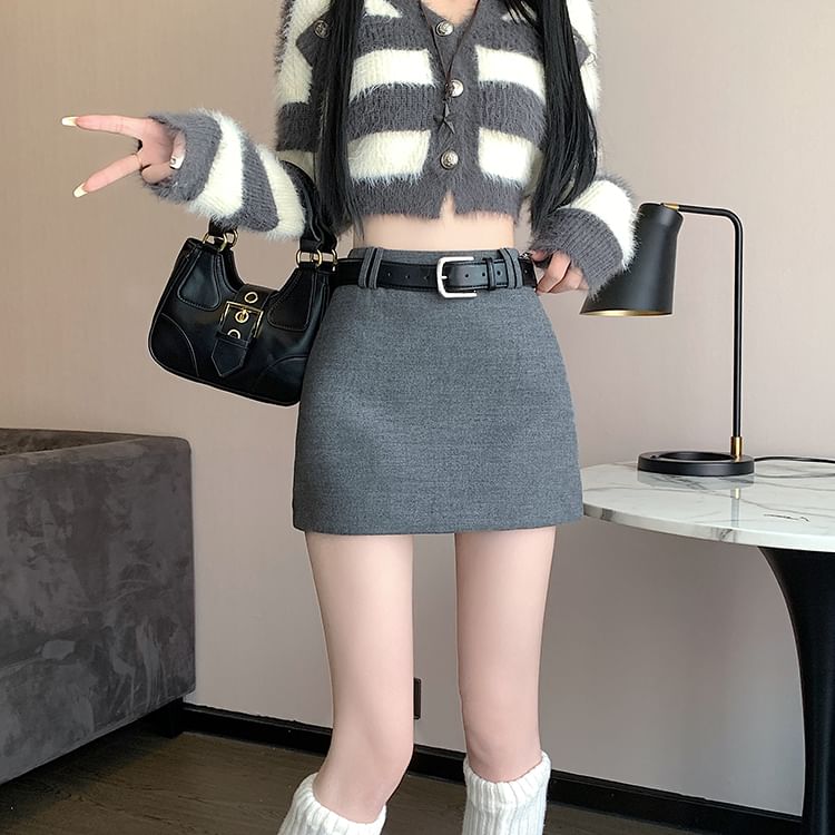 High-Rise Solid Mini Pencil Skirt
