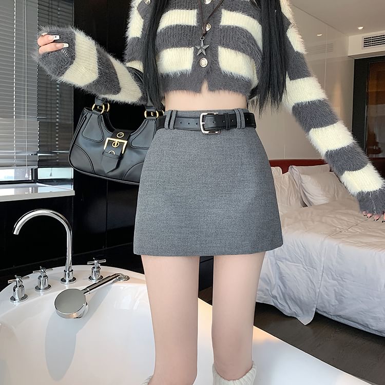 High-Rise Solid Mini Pencil Skirt