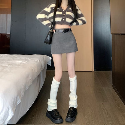 High-Rise Solid Mini Pencil Skirt