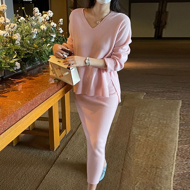 V-Neck Sweater and Knit Pencil Skirt Set