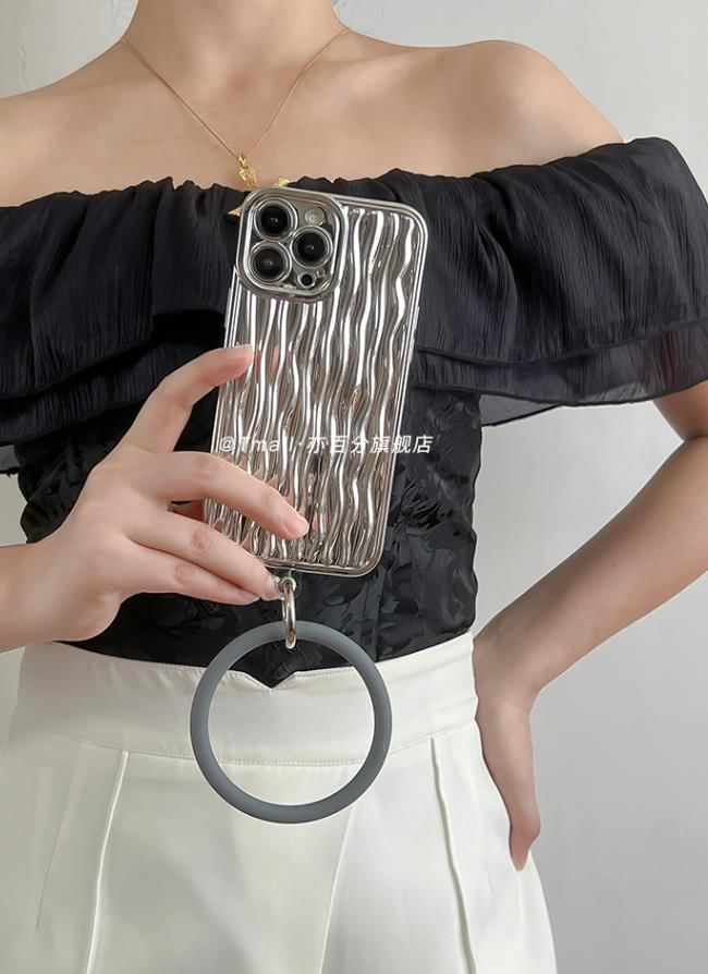 Case Charm Hoop Textured Phone