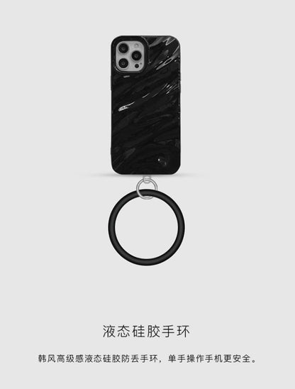 Case Hoop Textured Phone Charm