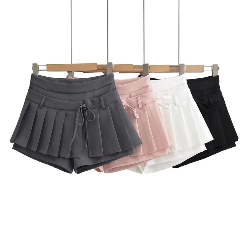Low-Rise Solid Tie-Waist Mini Pleated Skirt