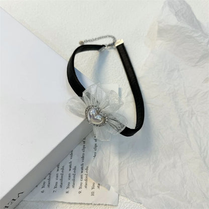Leather Faux Choker Heart Floral