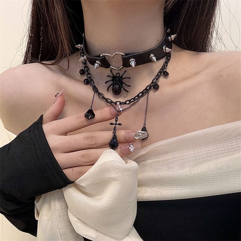Faux Leather Chained Layered Choker