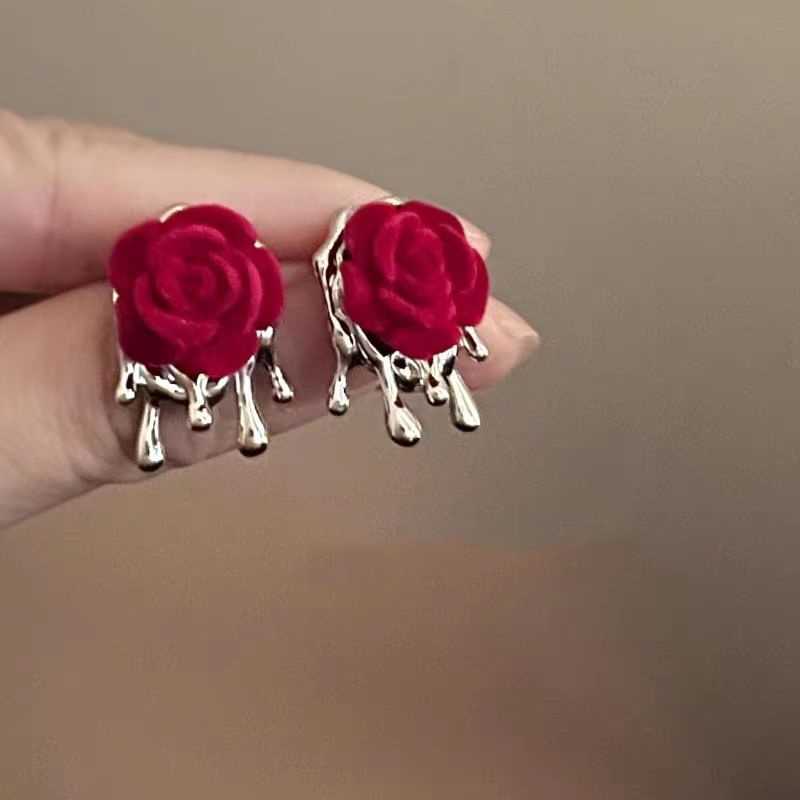 Rose Ear Stud