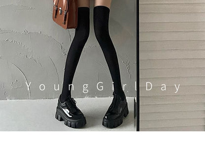 High-Rise Solid Faux Leather Ruched Mini Pencil Skirt